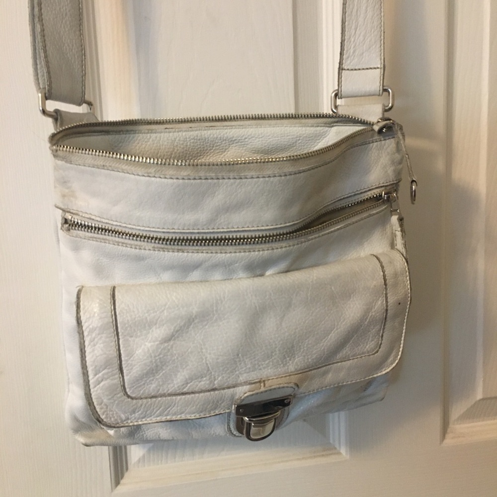 Roots flat crossbody